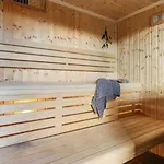 With Ski-inout And Hot Tub In Fagerasen Trysil