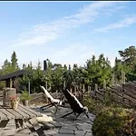 With Ski-inout And Hot Tub In Fagerasen Holiday home Trysil